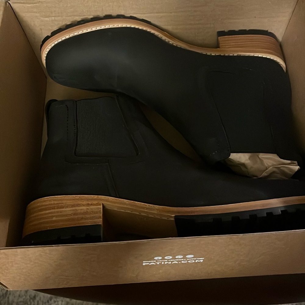 Patina Chelsea Boots